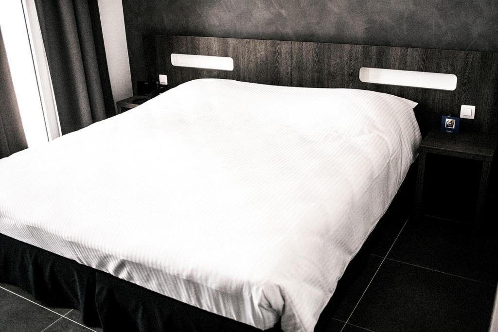 M-Otel E40 Wetteren Bilik gambar